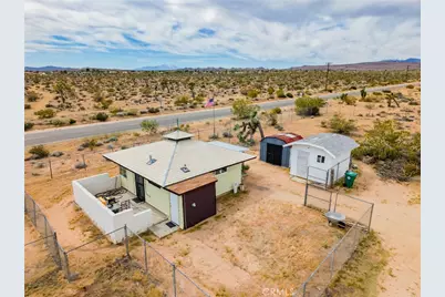 58388 Aberdeen Drive, Yucca Valley, CA 92284 - Photo 23