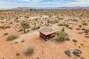 58388 Aberdeen Dr, Yucca Valley, CA 92284 - Photo 31