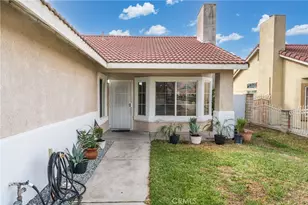 14035 Clover Ct, Fontana, CA 92335 - Photo 5