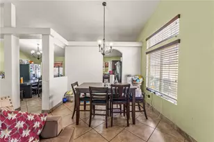 14035 Clover Ct, Fontana, CA 92335 - Photo 11
