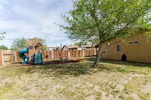 44415 Watford Ave, Lancaster, CA 93535 - Photo 33