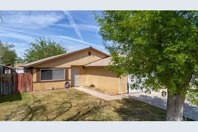 44415 Watford Avenue, Lancaster, CA 93535 - Photo 5