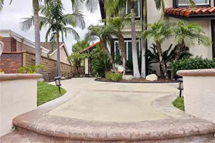 27355 Betanzos, Mission Viejo, CA 92692 - Photo 3