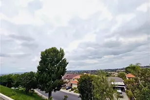 27355 Betanzos, Mission Viejo, CA 92692 - Photo 37