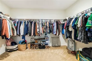 17024 Red Tail Ln, Fontana, CA 92336 - Photo 21