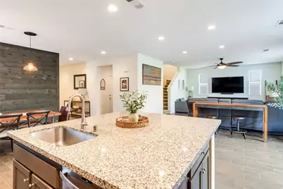 17024 Red Tail Lane, Fontana, CA 92336 - Photo 9