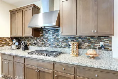 17024 Red Tail Lane, Fontana, CA 92336 - Photo 11