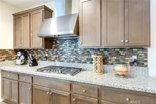 17024 Red Tail Ln, Fontana, CA 92336 - Photo 11