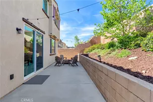 17024 Red Tail Ln, Fontana, CA 92336 - Photo 29