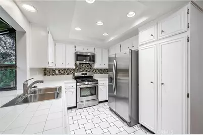 1220 Shepherd Way, Claremont, CA 91711 - Photo 9