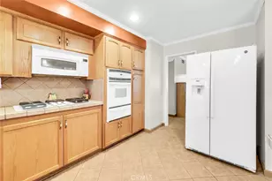 18832 Damasco, La Puente, CA 91744 - Photo 9