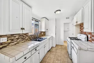 1813 W Westmont Dr, Anaheim, CA 92801 - Photo 17