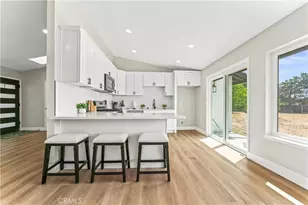 13875 Stage Coach Cir, Victorville, CA 92392 - Photo 7