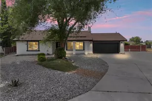 13875 Stage Coach Cir, Victorville, CA 92392 - Photo 21