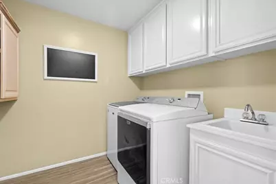 2511 Gilbert Avenue, Corona, CA 92881 - Photo 19