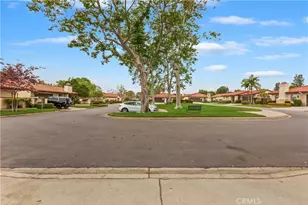 880 El Mirador, Upland, CA 91784 - Photo 41