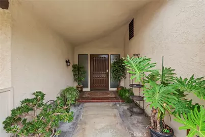 880 El Mirador, Upland, CA 91784 - Photo 5