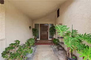 880 El Mirador, Upland, CA 91784 - Photo 5