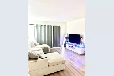 1250 E 3rd Street #8, Long Beach, CA 90802 - Photo 3