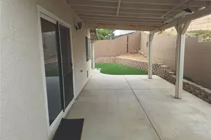 14319 Weeping Willow Ln, Fontana, CA 92337 - Photo 11