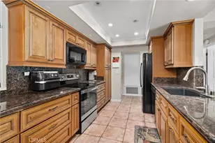 881 Dublin Ct, Upland, CA 91784 - Photo 11