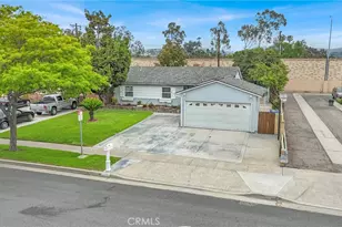 2501 Deodar St, Santa Ana, CA 92705 - Photo 3