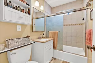 2501 Deodar St, Santa Ana, CA 92705 - Photo 25