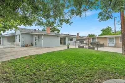 2501 Deodar St, Santa Ana, CA 92705 - Photo 29