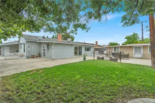 2501 Deodar St, Santa Ana, CA 92705 - Photo 29