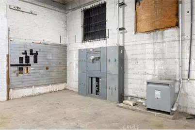 205 N Park Avenue, Pomona, CA 91768 - Photo 23