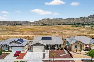 3180 STARGAZER St, Hemet, CA 92543 - Photo 3