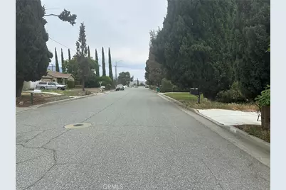 310 Santa Rita Place, Banning, CA 92220 - Photo 5