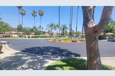 872 Pebble Beach, Upland, CA 91784 - Photo 21