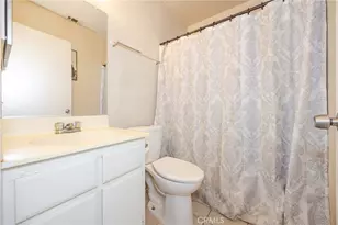 10415 Buckboard Cir, Adelanto, CA 92301 - Photo 21
