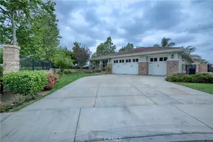 14616 Meadowbrook Ln, Jurupa, CA 92880 - Photo 5