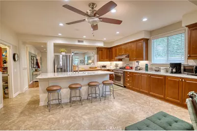 14616 Meadowbrook Lane, Jurupa, CA 92880 - Photo 27