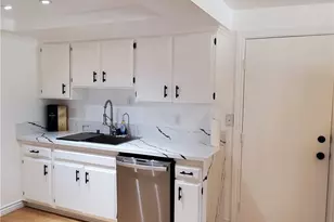 2008 E Yale St, Ontario, CA 91764 - Photo 31