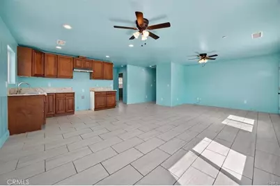 2546 Evergreen, Selma, CA 93662 - Photo 17