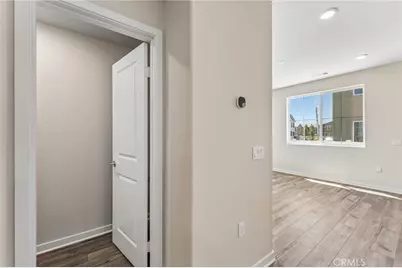 9827 Crossbay Loop #802, Jurupa Valley, CA 92509 - Photo 25