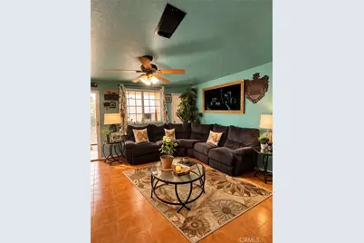 6317 Indio Avenue, Yucca Valley, CA 92284 - Photo 7
