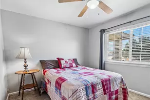 12190 Mission, Oak Hills, CA 92344 - Photo 17