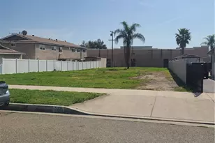 572 W, Upland, CA 91786 - Photo 1