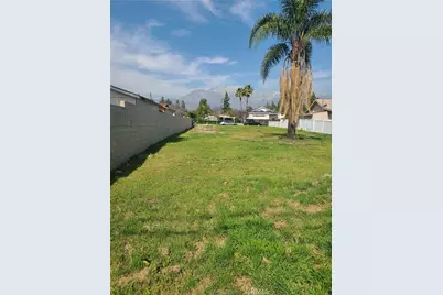 572 West, Upland, CA 91786 - Photo 9