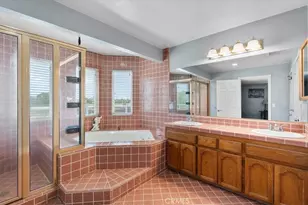 13391 Driftwood, Victorville, CA 92395 - Photo 17