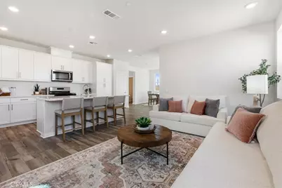 29269 Crescent Way, Highland, CA 92346 - Photo 7