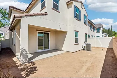 29269 Crescent Way, Highland, CA 92346 - Photo 9