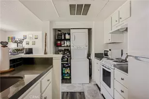 3709 Country Oaks Loop, Ontario, CA 91761 - Photo 7