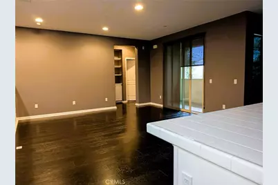 21758 Candela, Saugus, CA 91350 - Photo 3