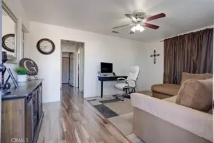 15461 Hesperia Rd, Victorville, CA 92395 - Photo 3