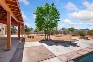 19224 Roanoke, Apple Valley, CA 92307 - Photo 53
